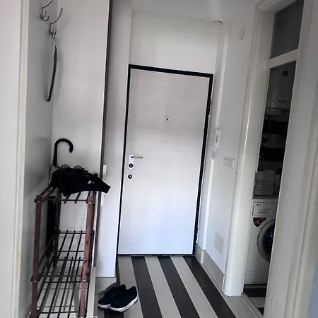 Apartman *